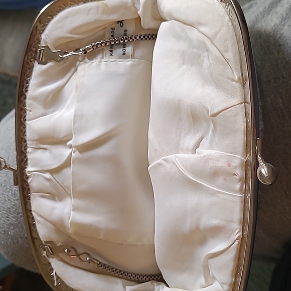 Vintage La Regale clutch purse...silver - Picture 2 of 3